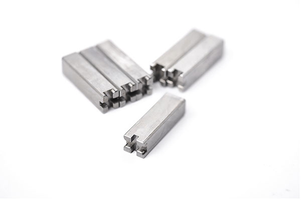 a2-tool-steel-injection-locating-block-42